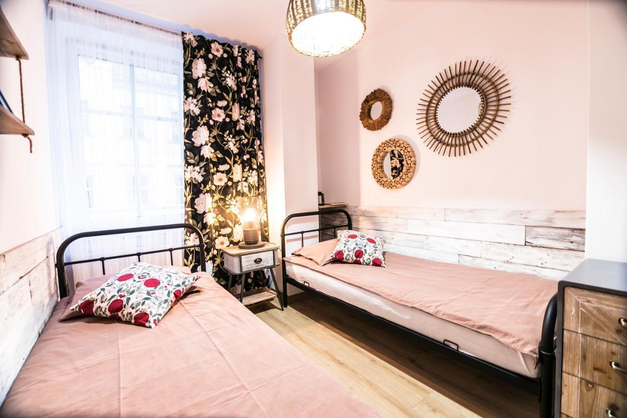 Ap Apartment'S Gdanska Wałbrzych Exteriér fotografie